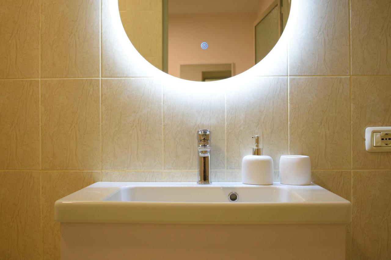 Feels Like Home Studio Apartments - FLH Albania Tirana Buitenkant foto
